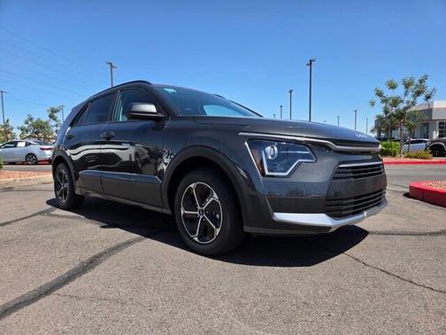 Gray 2026 Kia Niro LX