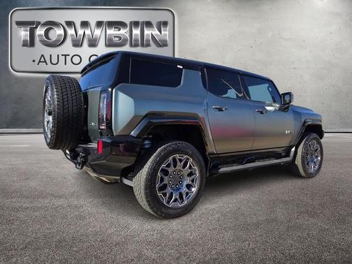 Green 2024 GMC HUMMER EV SUV 3X