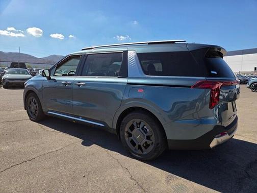 2026 Kia Carnival SX