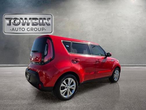 Red 2015 Kia Soul +