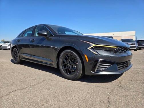 2026 Kia K5 LXS