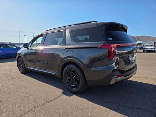 2026 Kia Carnival SX