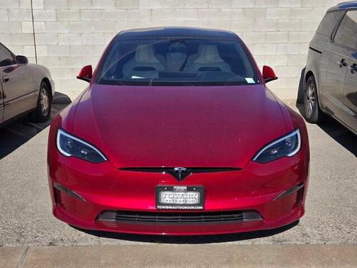 2024 Tesla Model S Plaid