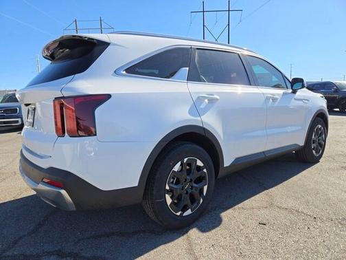 2025 Kia Sorento S