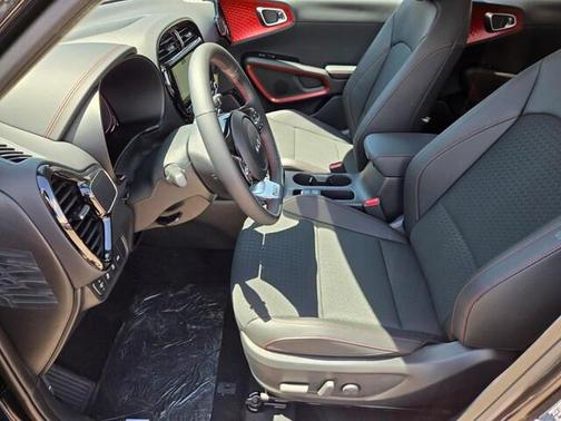 2025 Kia Soul GT-Line 2.0L