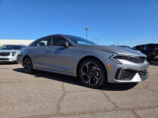 2026 Kia K5 GT-Line