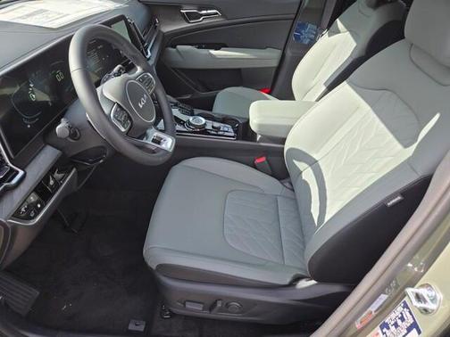 2025 Kia Sportage Plug-In Hybrid X-Line