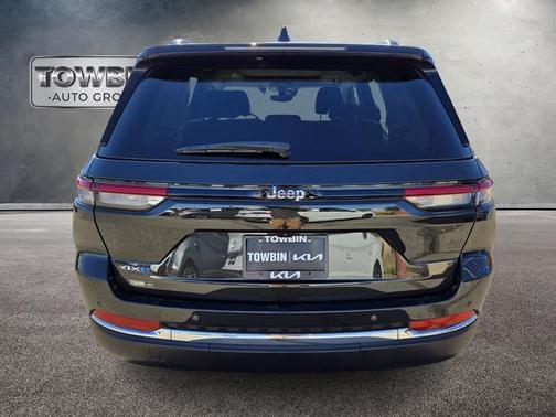 2023 Jeep Grand Cherokee 4xe Base