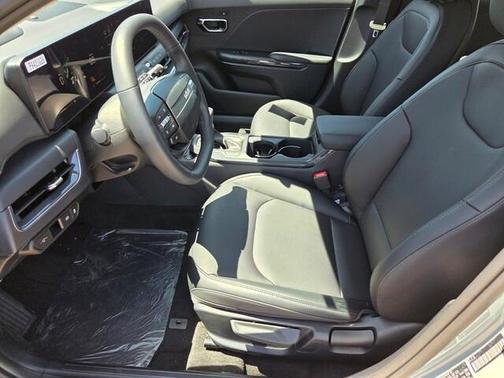 Gray 2026 Kia K4 EX