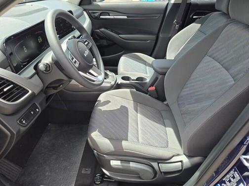 Blue 2026 Kia Seltos LX
