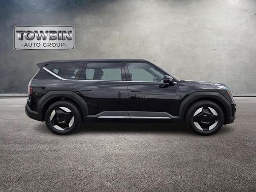 2024 Kia EV9 Light Long Range