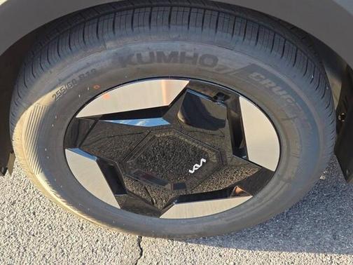 2026 Kia EV9 Light Long Range