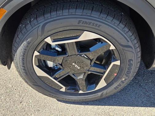 2026 Kia Sportage Hybrid S