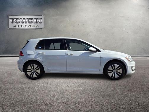 2016 Volkswagen e-Golf SE
