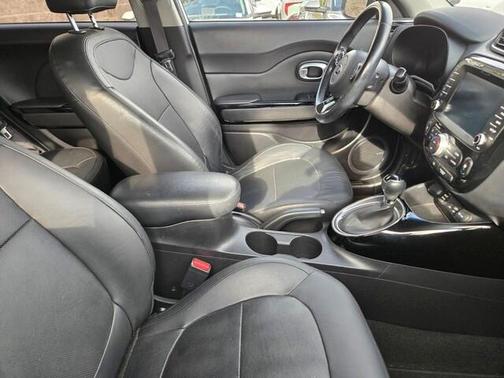 2016 Kia Soul !