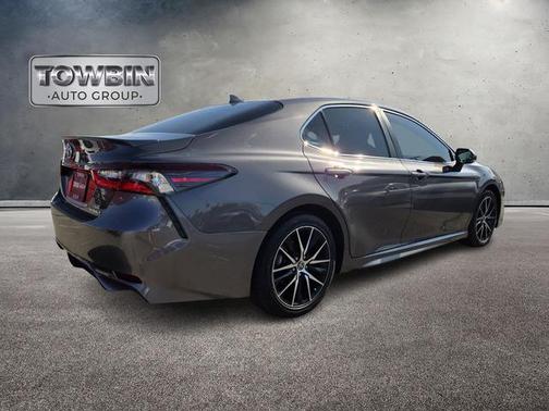 2023 Toyota Camry Hybrid SE