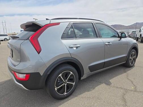 2025 Kia Niro EX