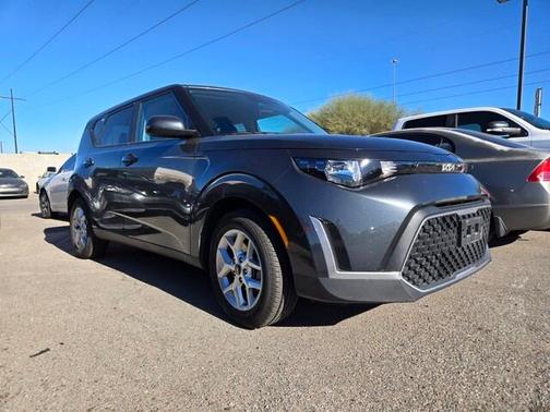 2024 Kia Soul LX