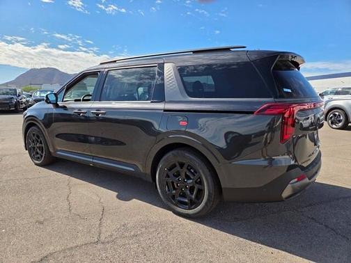 2026 Kia Carnival SX