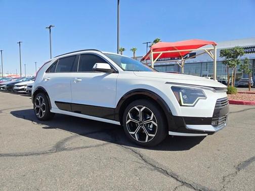 2025 Kia Niro SX Touring