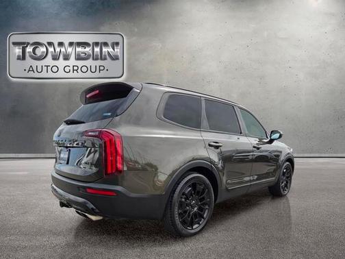 Green 2021 Kia Telluride SX