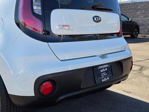 White 2019 Kia Soul Base