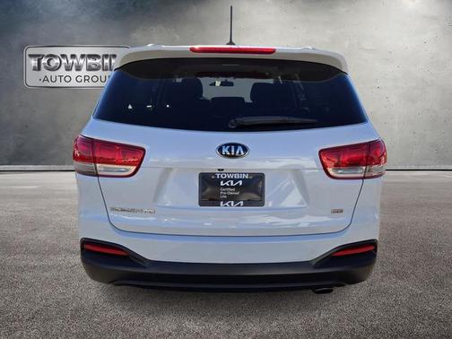 2016 Kia Sorento LX