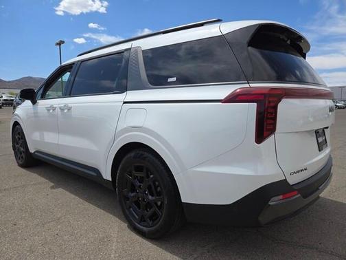 2025 Kia Carnival SX Prestige