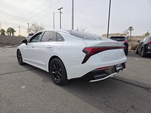 2026 Kia K5 LXS