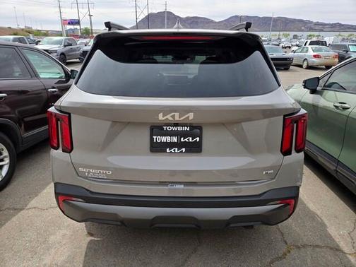 Brown 2024 Kia Sorento SX