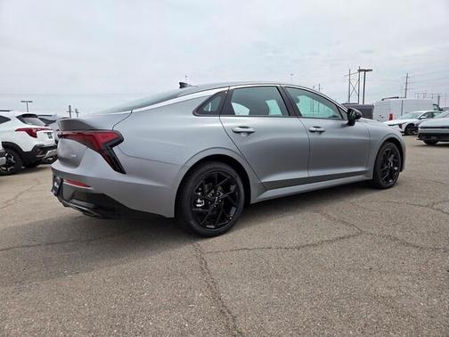 2026 Kia K5 GT-Line