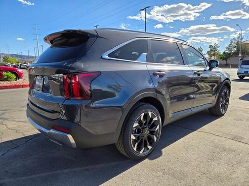 2025 Kia Sorento EX