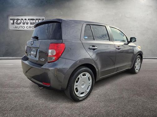 2010 Scion xD 