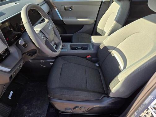 Gray 2027 Kia Seltos S