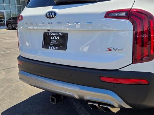 White 2020 Kia Telluride S