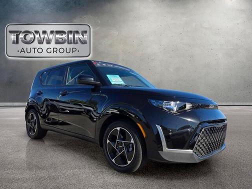 Black 2025 Kia Soul EX