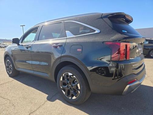2025 Kia Sorento S