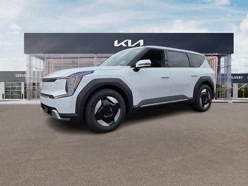 2026 Kia EV9 Light Long Range