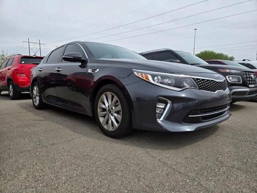 2018 Kia Optima S