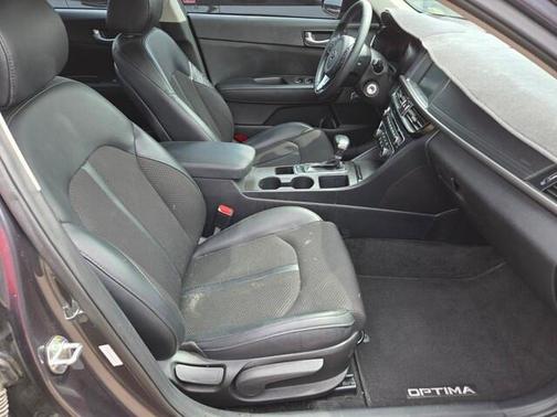2018 Kia Optima S