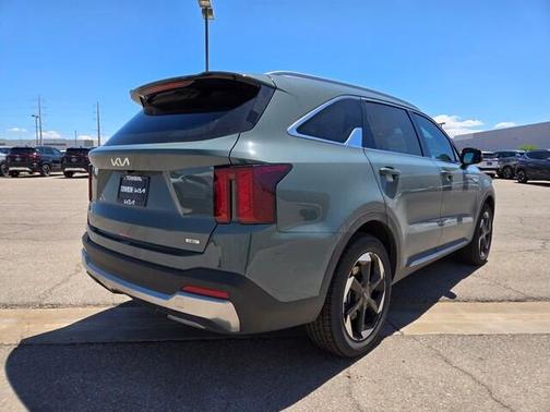 2025 Kia Sorento Hybrid EX