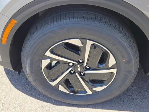 2025 Kia Sportage Hybrid LX