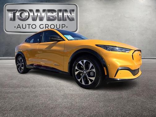 2022 Ford Mustang Mach-E Premium