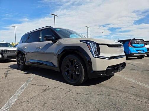 Brown 2026 Kia EV9 Land