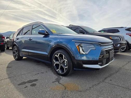 2023 Kia Niro SX Touring
