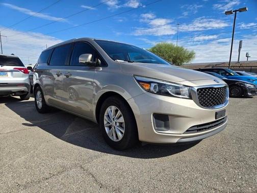 2015 Kia Sedona LX