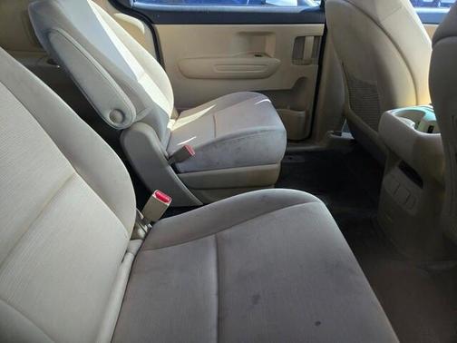 2015 Kia Sedona LX