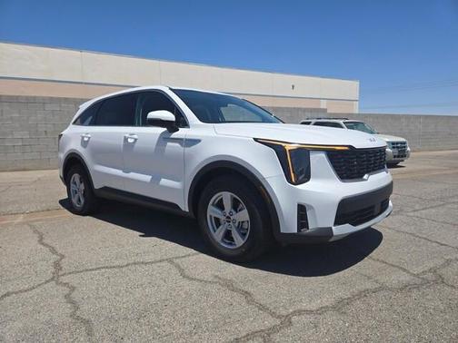 2025 Kia Sorento LX