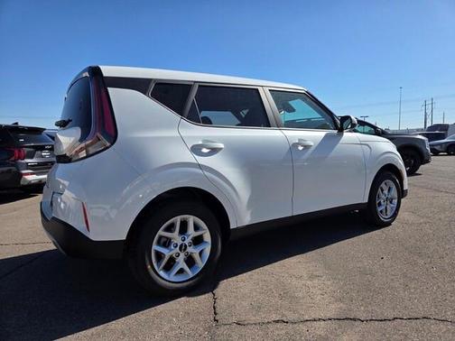 2025 Kia Soul LX