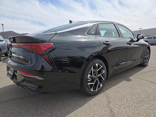 2025 Kia K5 EX